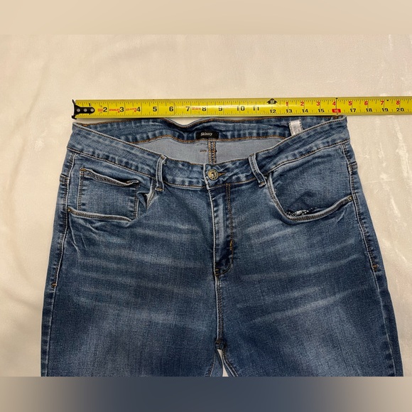 👖 Pre-loved L&B Jeans Size 18 - Picture 2 of 10
